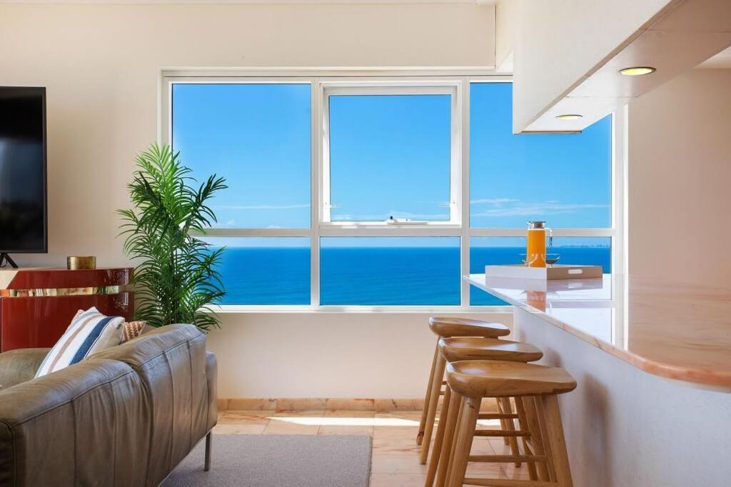 Zenith Ocean Front Apartments Gold Coast Exterior foto