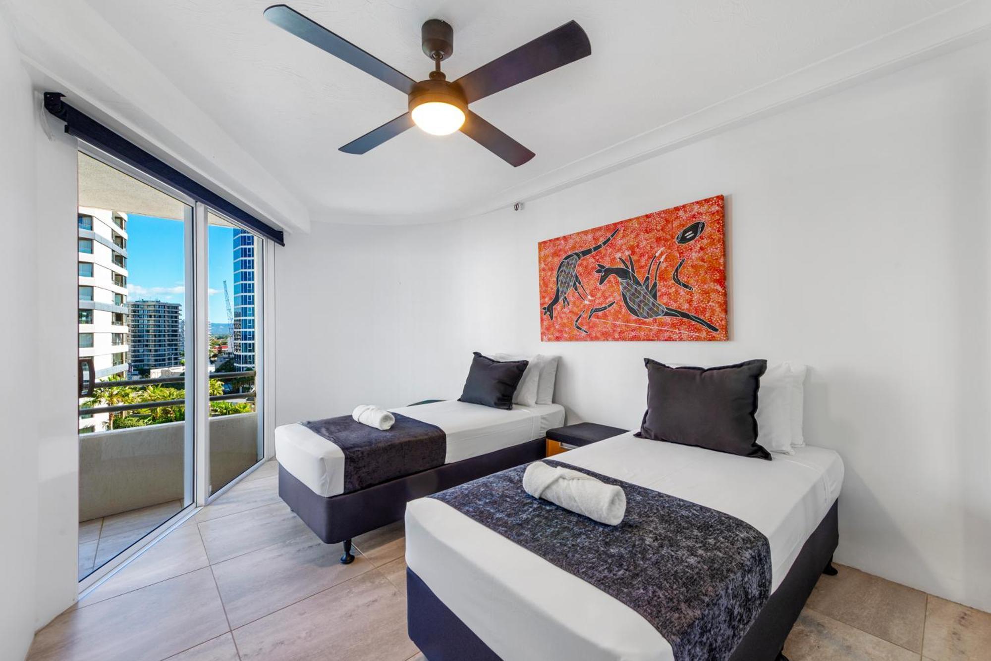 Zenith Ocean Front Apartments Gold Coast Exterior foto